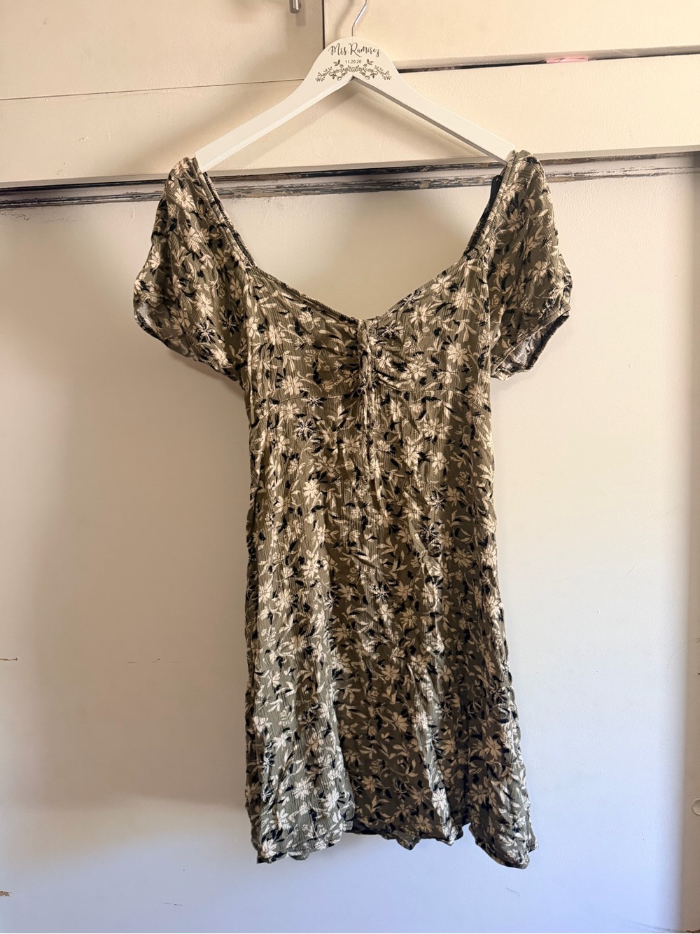 “Daisies” Olive Floral Short Sleeve Slip Dress Size S